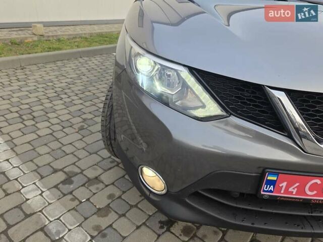 Серый Ниссан Кашкай, объемом двигателя 1.6 л и пробегом 168 тыс. км за 15950 $, фото 44 на Automoto.ua