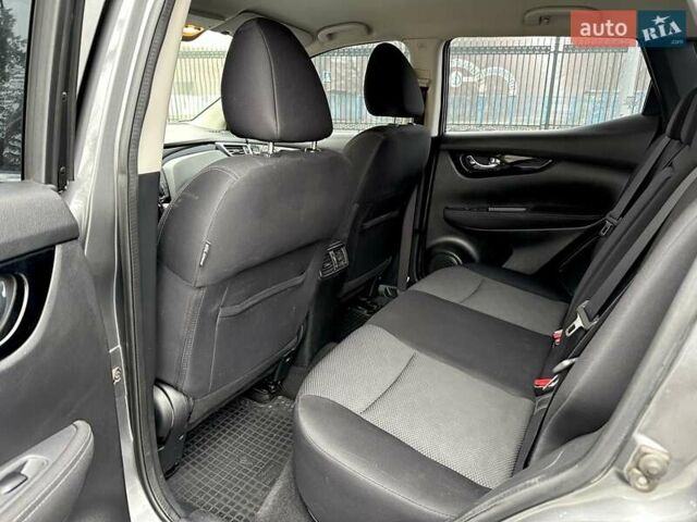 Сірий Ніссан Кашкай, об'ємом двигуна 2 л та пробігом 84 тис. км за 15800 $, фото 20 на Automoto.ua