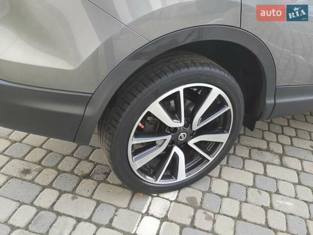 Серый Ниссан Кашкай, объемом двигателя 1.6 л и пробегом 168 тыс. км за 15950 $, фото 37 на Automoto.ua