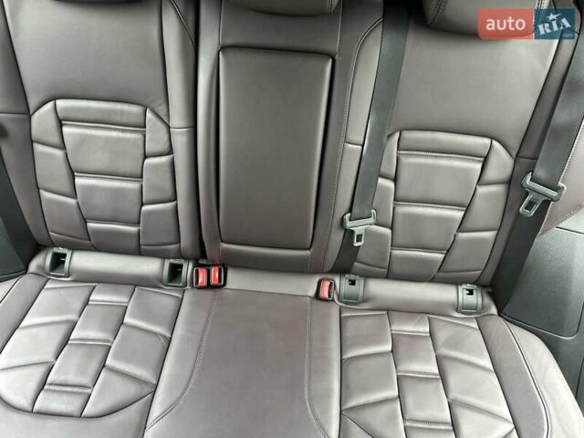 Сірий Ніссан Кашкай, об'ємом двигуна 1.6 л та пробігом 85 тис. км за 19300 $, фото 40 на Automoto.ua