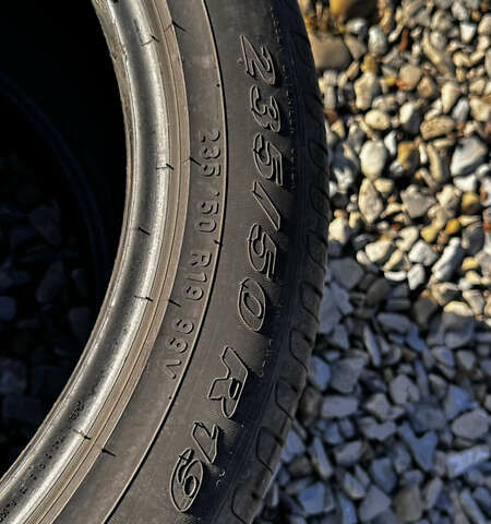 Серый Ниссан Кашкай, объемом двигателя 1.6 л и пробегом 245 тыс. км за 16000 $, фото 12 на Automoto.ua