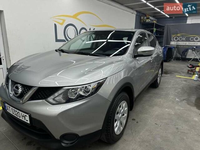 Сірий Ніссан Кашкай, об'ємом двигуна 1.6 л та пробігом 171 тис. км за 15300 $, фото 1 на Automoto.ua