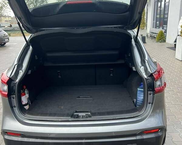 Серый Ниссан Кашкай, объемом двигателя 2 л и пробегом 199 тыс. км за 17999 $, фото 3 на Automoto.ua