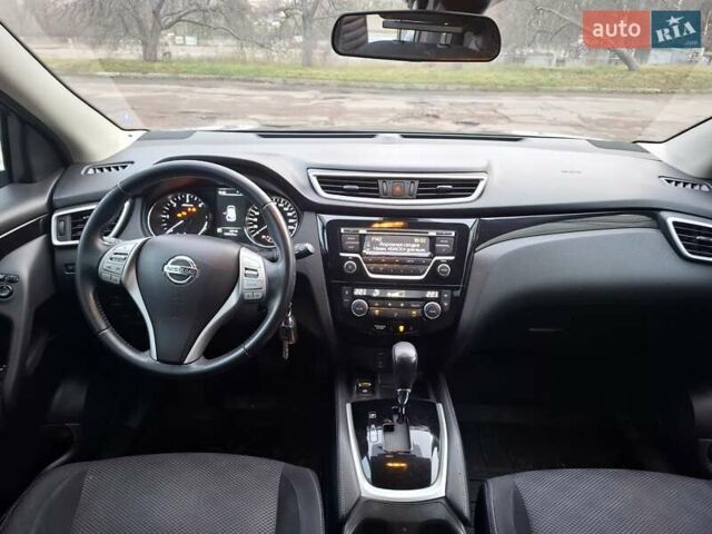 Сірий Ніссан Кашкай, об'ємом двигуна 1.6 л та пробігом 159 тис. км за 16300 $, фото 8 на Automoto.ua