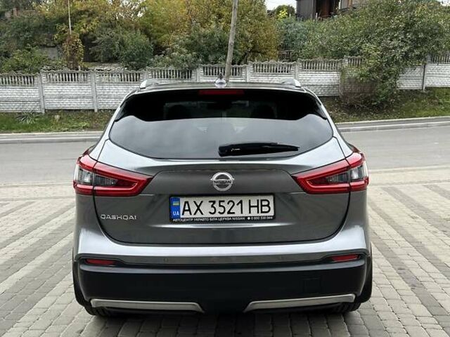 Сірий Ніссан Кашкай, об'ємом двигуна 1.6 л та пробігом 85 тис. км за 19300 $, фото 12 на Automoto.ua
