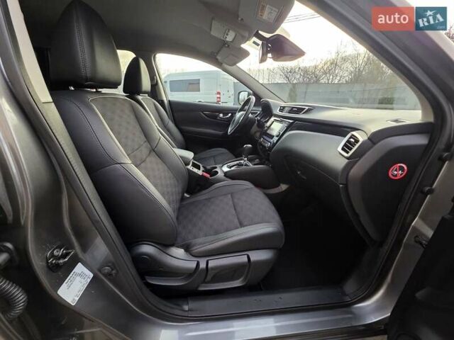 Серый Ниссан Кашкай, объемом двигателя 1.6 л и пробегом 168 тыс. км за 15950 $, фото 55 на Automoto.ua