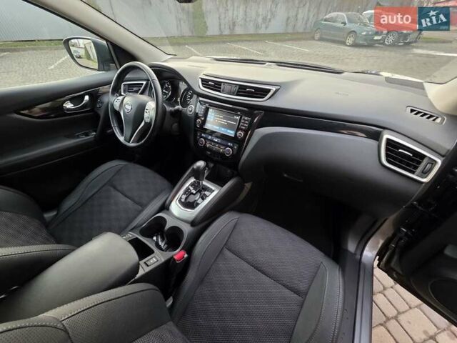 Серый Ниссан Кашкай, объемом двигателя 1.6 л и пробегом 168 тыс. км за 15950 $, фото 51 на Automoto.ua