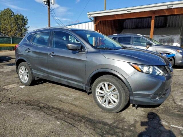 Серый Ниссан Кашкай, объемом двигателя 0 л и пробегом 69 тыс. км за 1800 $, фото 3 на Automoto.ua