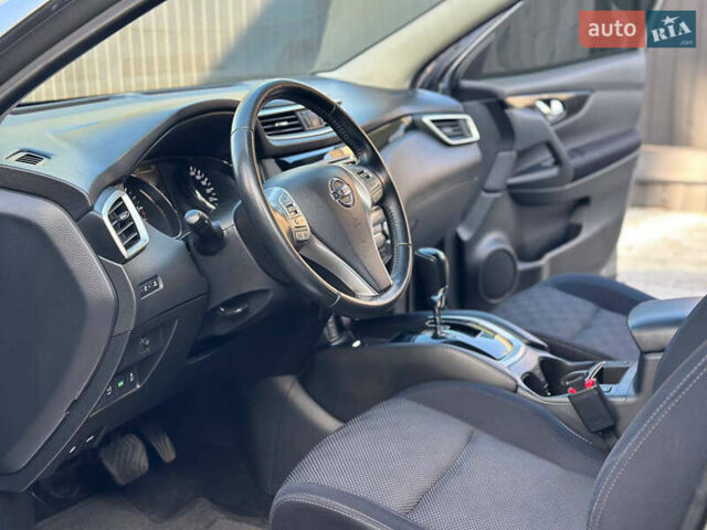 Серый Ниссан Кашкай, объемом двигателя 1.6 л и пробегом 137 тыс. км за 14999 $, фото 10 на Automoto.ua