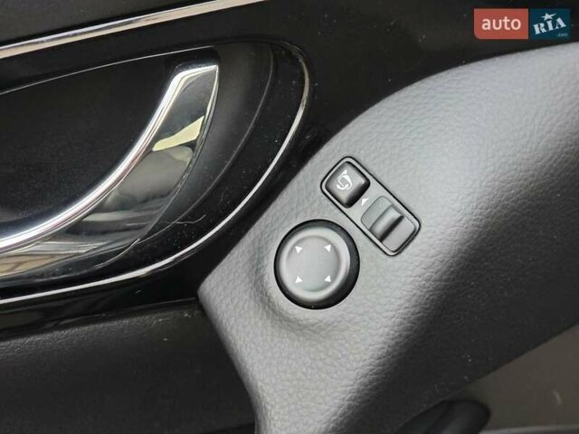 Серый Ниссан Кашкай, объемом двигателя 1.6 л и пробегом 168 тыс. км за 15950 $, фото 77 на Automoto.ua