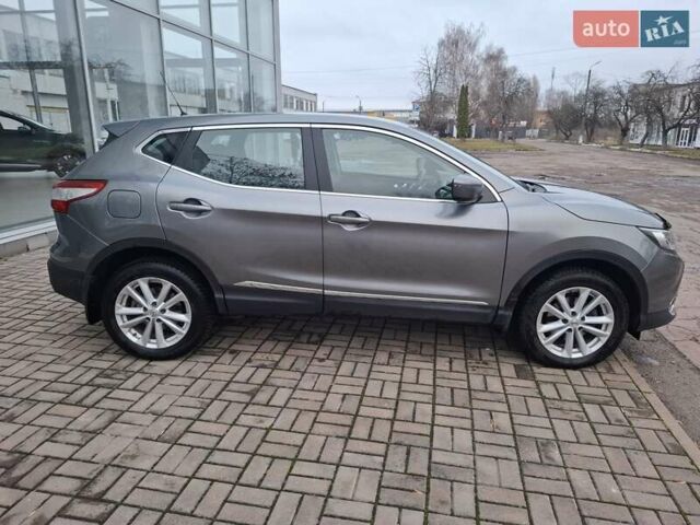 Сірий Ніссан Кашкай, об'ємом двигуна 1.6 л та пробігом 159 тис. км за 16300 $, фото 6 на Automoto.ua