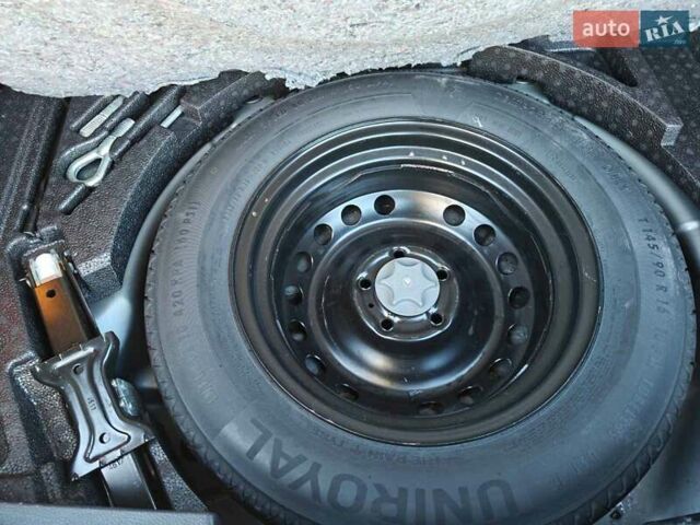 Ниссан Кашкай 2017 в Луцке на Automoto.ua Серый Ниссан Кашкай, объемом двигателя 1.6 л и пробегом 197 тыс. км за 16200 $, фото 21 на Automoto.ua