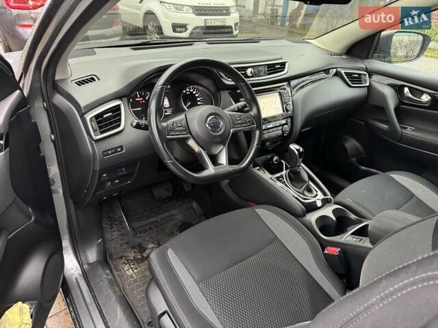 Сірий Ніссан Кашкай, об'ємом двигуна 1.6 л та пробігом 80 тис. км за 19500 $, фото 34 на Automoto.ua