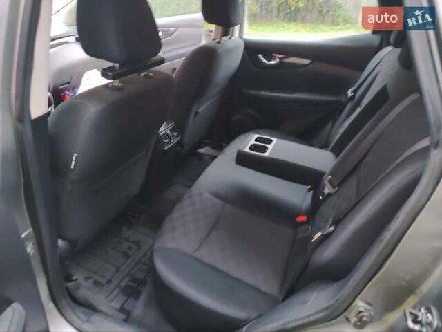 Ниссан Кашкай 2017 в Киеве на Automoto.ua Серый Ниссан Кашкай, объемом двигателя 1.6 л и пробегом 159 тыс. км за 14999 $, фото 3 на Automoto.ua