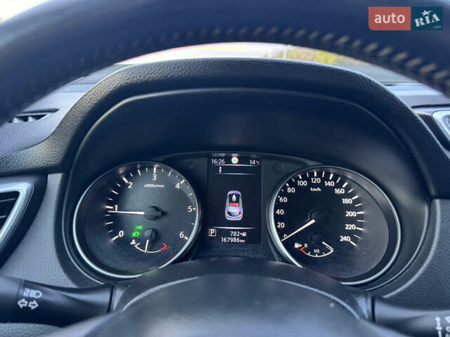 Сірий Ніссан Кашкай, об'ємом двигуна 1.6 л та пробігом 167 тис. км за 17300 $, фото 7 на Automoto.ua