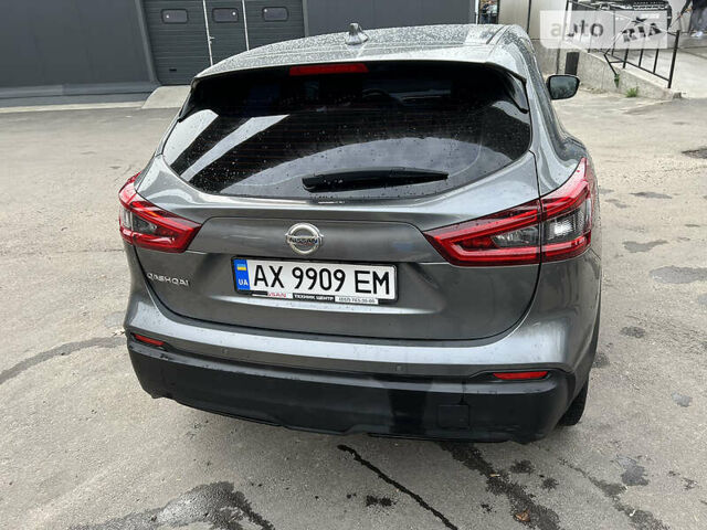 Серый Ниссан Кашкай, объемом двигателя 1.6 л и пробегом 80 тыс. км за 17800 $, фото 1 на Automoto.ua