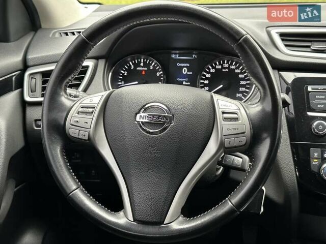 Сірий Ніссан Кашкай, об'ємом двигуна 2 л та пробігом 84 тис. км за 15800 $, фото 12 на Automoto.ua