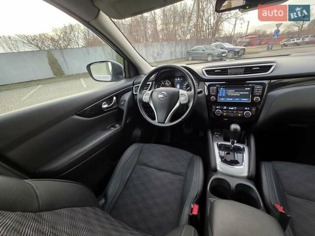 Серый Ниссан Кашкай, объемом двигателя 1.6 л и пробегом 168 тыс. км за 15950 $, фото 66 на Automoto.ua