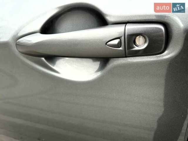 Сірий Ніссан Кашкай, об'ємом двигуна 1.6 л та пробігом 85 тис. км за 19300 $, фото 46 на Automoto.ua