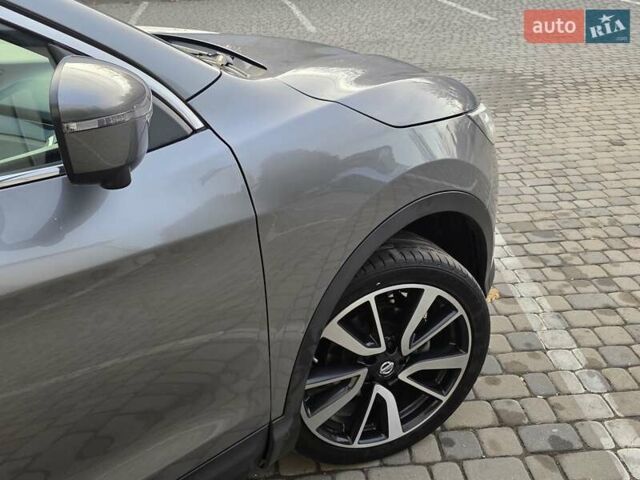 Серый Ниссан Кашкай, объемом двигателя 1.6 л и пробегом 168 тыс. км за 15950 $, фото 40 на Automoto.ua
