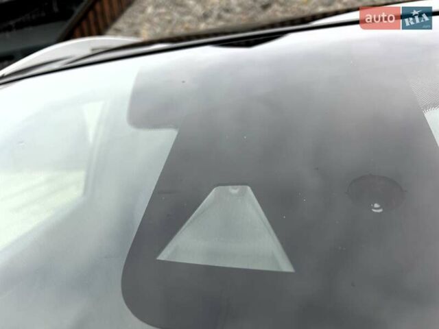 Сірий Ніссан Кашкай, об'ємом двигуна 1.6 л та пробігом 85 тис. км за 19300 $, фото 47 на Automoto.ua