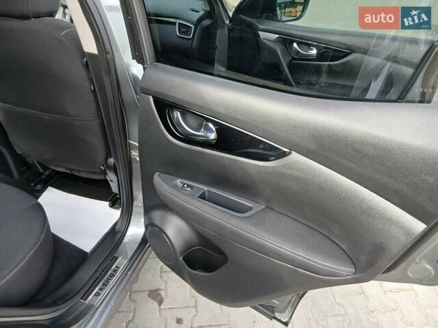 Серый Ниссан Кашкай, объемом двигателя 1.46 л и пробегом 189 тыс. км за 18600 $, фото 17 на Automoto.ua