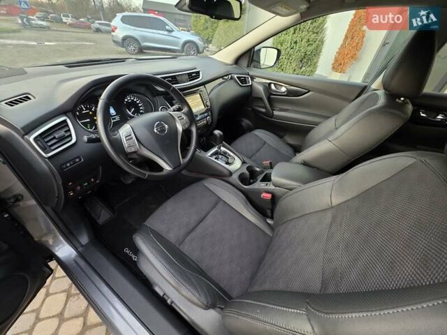 Серый Ниссан Кашкай, объемом двигателя 1.6 л и пробегом 168 тыс. км за 15950 $, фото 79 на Automoto.ua