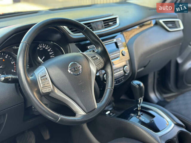 Серый Ниссан Кашкай, объемом двигателя 1.6 л и пробегом 137 тыс. км за 14999 $, фото 12 на Automoto.ua