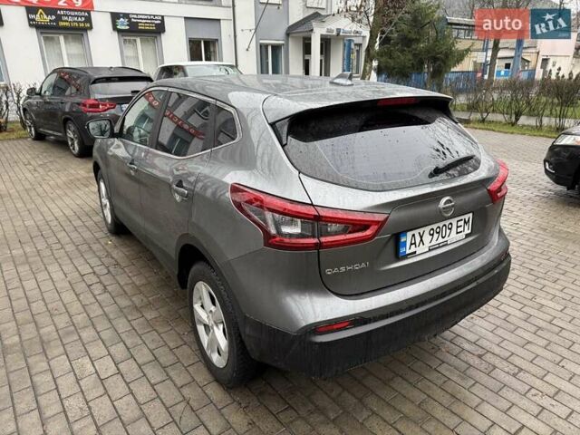 Сірий Ніссан Кашкай, об'ємом двигуна 1.6 л та пробігом 80 тис. км за 19500 $, фото 11 на Automoto.ua