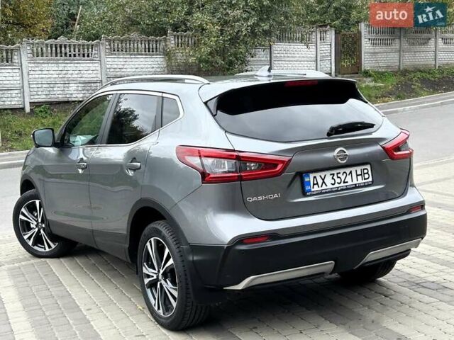 Сірий Ніссан Кашкай, об'ємом двигуна 1.6 л та пробігом 85 тис. км за 19300 $, фото 6 на Automoto.ua