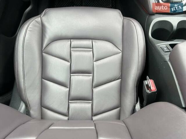 Сірий Ніссан Кашкай, об'ємом двигуна 1.6 л та пробігом 85 тис. км за 19300 $, фото 38 на Automoto.ua