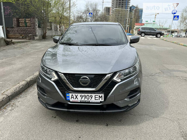 Серый Ниссан Кашкай, объемом двигателя 1.6 л и пробегом 80 тыс. км за 17800 $, фото 7 на Automoto.ua