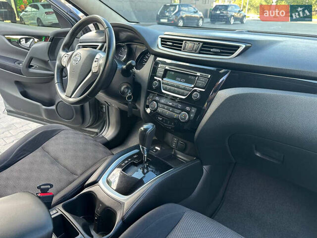 Серый Ниссан Кашкай, объемом двигателя 1.6 л и пробегом 137 тыс. км за 14999 $, фото 28 на Automoto.ua