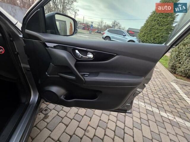 Серый Ниссан Кашкай, объемом двигателя 1.6 л и пробегом 168 тыс. км за 15950 $, фото 48 на Automoto.ua