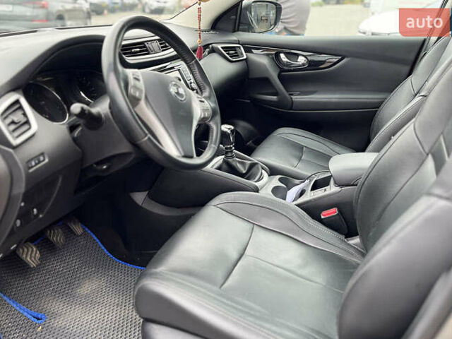 Серый Ниссан Кашкай, объемом двигателя 1.46 л и пробегом 181 тыс. км за 19200 $, фото 8 на Automoto.ua