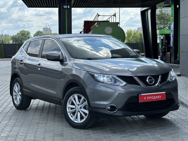 Серый Ниссан Кашкай, объемом двигателя 1.6 л и пробегом 137 тыс. км за 14999 $, фото 5 на Automoto.ua
