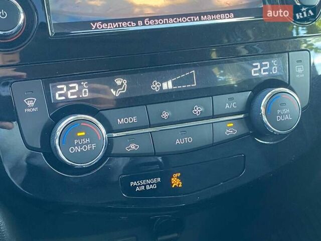 Серый Ниссан Кашкай, объемом двигателя 2 л и пробегом 123 тыс. км за 15690 $, фото 17 на Automoto.ua