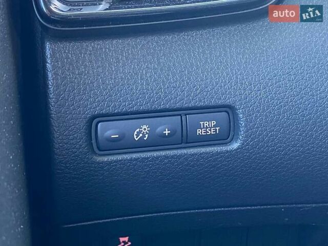 Серый Ниссан Кашкай, объемом двигателя 2 л и пробегом 123 тыс. км за 15690 $, фото 23 на Automoto.ua