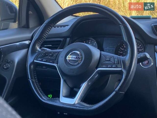 Серый Ниссан Кашкай, объемом двигателя 2 л и пробегом 123 тыс. км за 15690 $, фото 14 на Automoto.ua