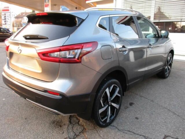 Серый Ниссан Кашкай, объемом двигателя 1.3 л и пробегом 31 тыс. км за 10000 $, фото 3 на Automoto.ua