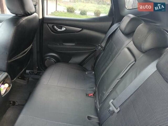 Серый Ниссан Кашкай, объемом двигателя 2 л и пробегом 123 тыс. км за 18000 $, фото 7 на Automoto.ua