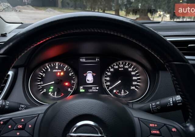 Серый Ниссан Кашкай, объемом двигателя 2 л и пробегом 120 тыс. км за 19000 $, фото 10 на Automoto.ua