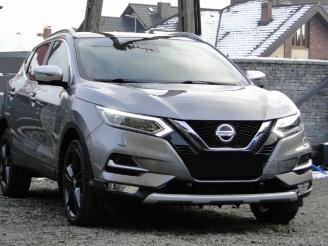 Сірий Ніссан Кашкай, об'ємом двигуна 1.3 л та пробігом 50 тис. км за 8000 $, фото 2 на Automoto.ua