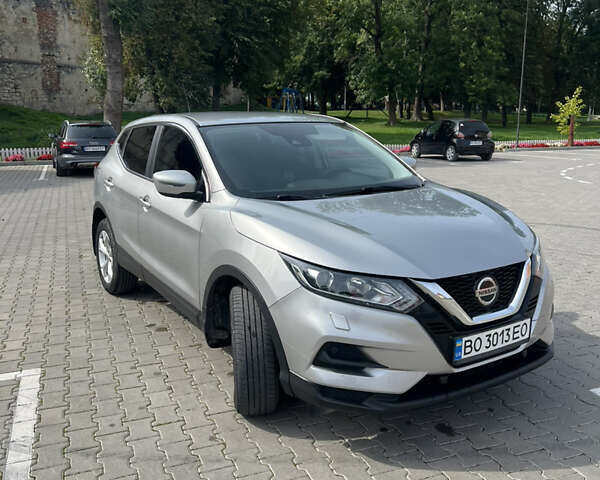 Серый Ниссан Кашкай, объемом двигателя 1.46 л и пробегом 130 тыс. км за 17000 $, фото 5 на Automoto.ua