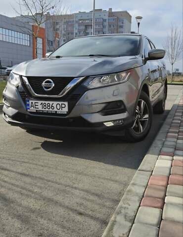 Сірий Ніссан Кашкай, об'ємом двигуна 1.2 л та пробігом 38 тис. км за 18000 $, фото 1 на Automoto.ua