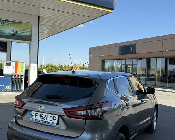 Сірий Ніссан Кашкай, об'ємом двигуна 1.2 л та пробігом 41 тис. км за 15500 $, фото 8 на Automoto.ua