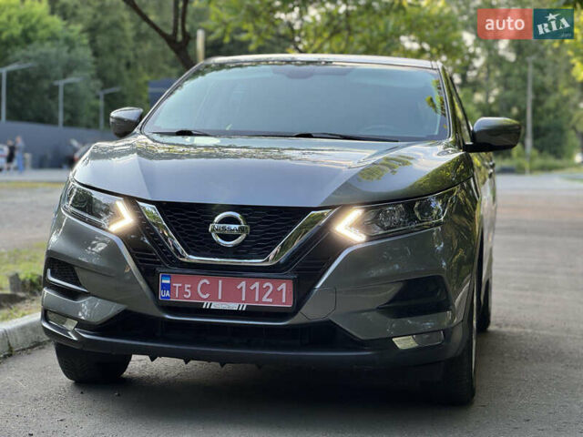 Серый Ниссан Кашкай, объемом двигателя 1.6 л и пробегом 148 тыс. км за 18300 $, фото 1 на Automoto.ua