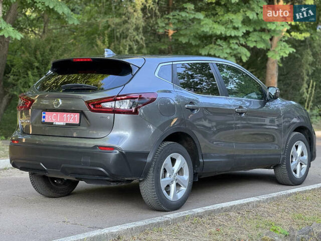 Серый Ниссан Кашкай, объемом двигателя 1.6 л и пробегом 148 тыс. км за 18300 $, фото 10 на Automoto.ua