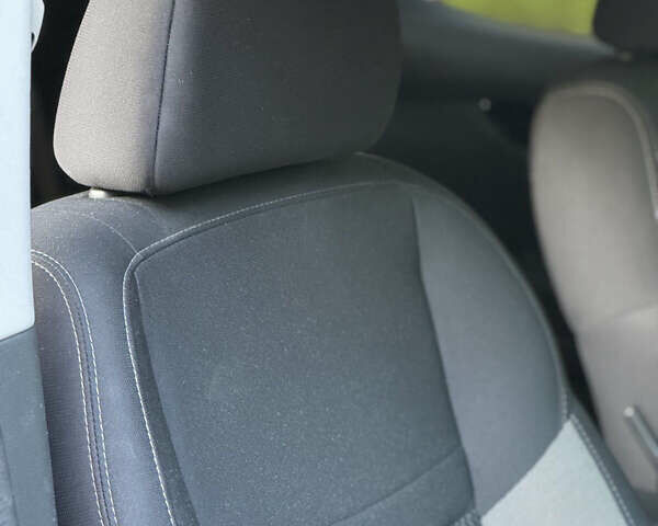 Серый Ниссан Кашкай, объемом двигателя 1.6 л и пробегом 148 тыс. км за 18300 $, фото 26 на Automoto.ua