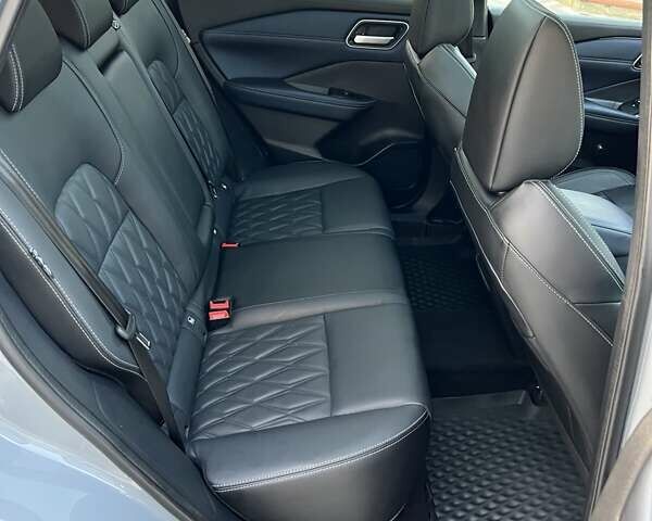 Сірий Ніссан Кашкай, об'ємом двигуна 1.33 л та пробігом 32 тис. км за 29999 $, фото 82 на Automoto.ua